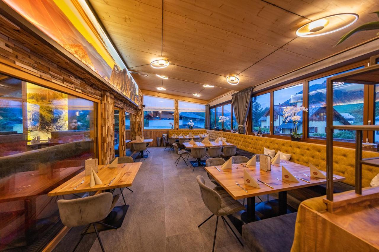 Apart- Und Wellnesshotel Dachsteinresort Rußbach am Paß Gschütt Exteriör bild